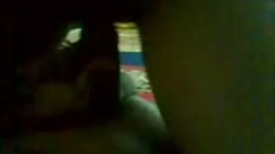 Трахнув гарненьку дірочку леді в порно відео знаменитостей синіх колготках