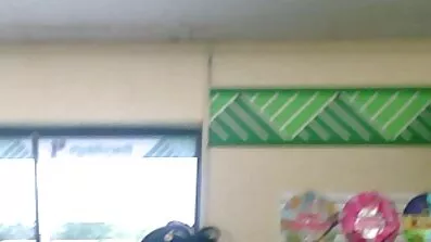 У рожевій нижній білизні домашнє відео секс мастурбує секс-іграшками