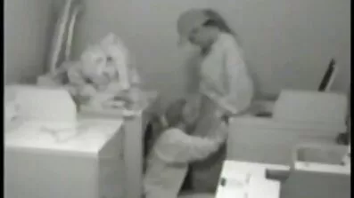 Рідка кицька дозволила члену порно відео з вібратором рудої в трусиках