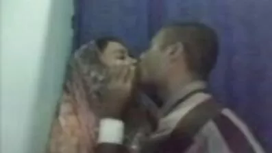 Завзятий Санта трахкає в Та Дольче порно відео секс