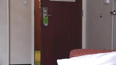Зневірена секс відео парнуха дружина зраджує колезі тільки тому, що її чоловік не діє